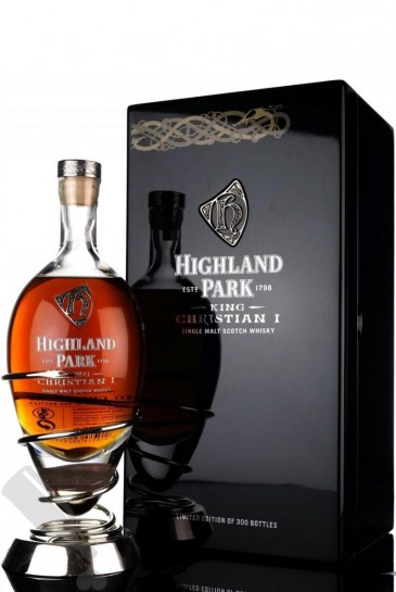 Highland Park King Christian I in Crystal Decanter