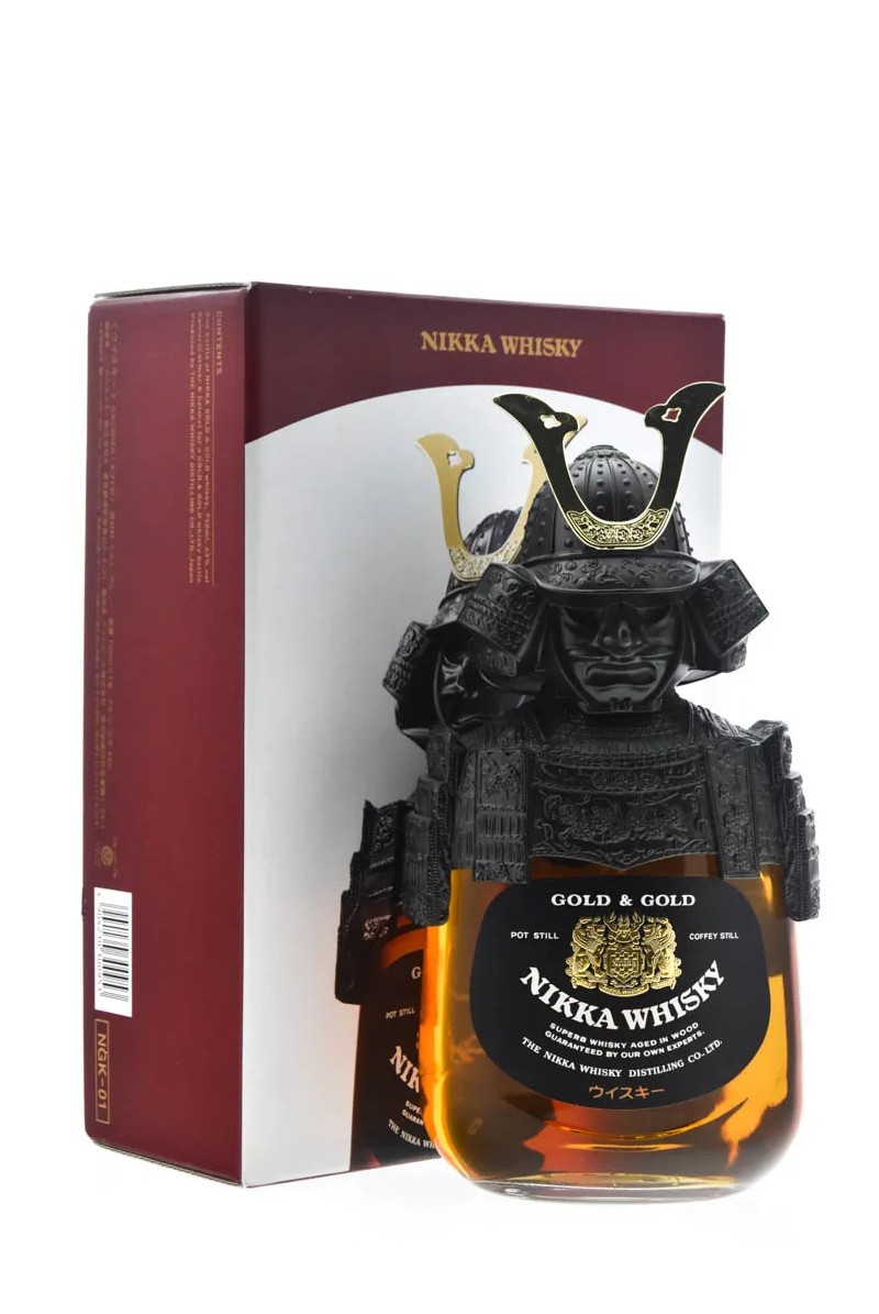 Nikka Gold & Gold Samurai Bottle - 75cl Nikka Gold & Gold Samurai Bottle - 75cl