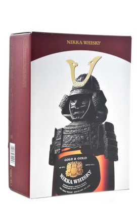 Nikka Gold & Gold Samurai Bottle - 75cl