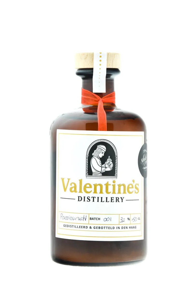 Valentine's Distillery Passievrucht Likeur Batch 1 50cl Valentine's Distillery Passievrucht Likeur Batch 1 50cl