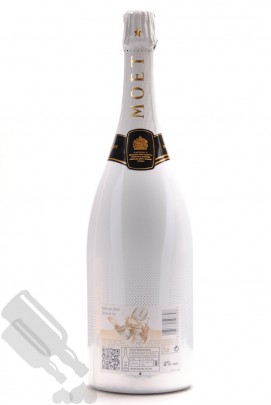 Moët & Chandon Ice Impérial 300cl in wooden box