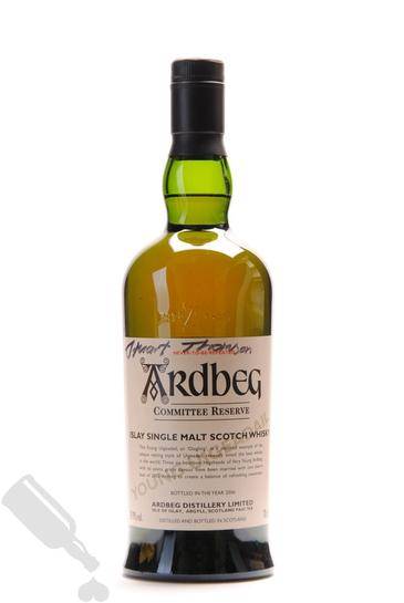 Ardbeg Young Uigeadail Committee Reserve Oogling Ardbeg Young Uigeadail Committee Reserve Oogling